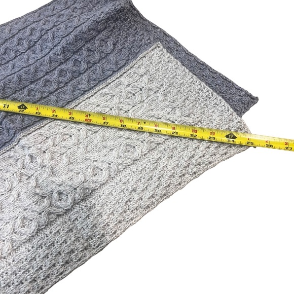 Aran Salthill Patchwork Poncho Tri Color 100% Merino Wool Ireland NEW - Picture 7 of 7